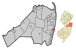 Location of Loch Arbour in Monmouth County highlighted in red (left). Inset map: Location of Monmouth County in New Jersey highlighted in orange (right).