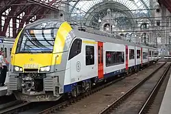 NMBS/SNCB MS08/AM08 Desiro train in Antwerp-Central station