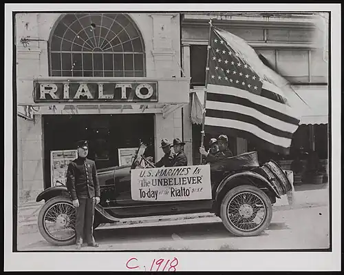 Marines in front of the Rialto