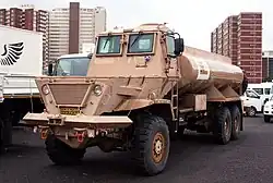 SAMIL 100 Kwevoel fuel tanker with mine resistant cab