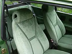 99 Turbo-specific seats