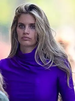 Eve Teschmacher actress Sara Sampaio during filming in June 2024