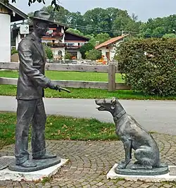Thomas Mann with Bauschan, sculpture by Quirin Roth in Gmund am Tegernsee, 2001