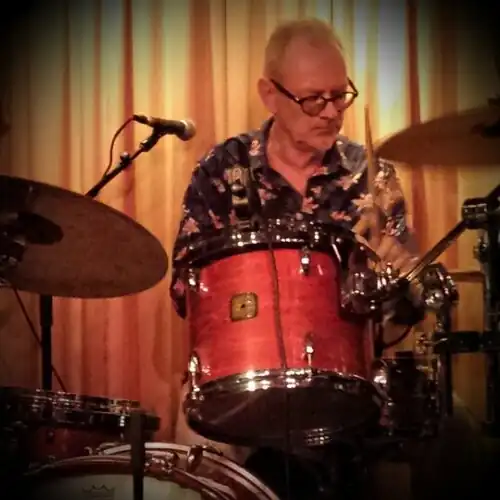 Steve Goulding performing with the Mekons at the Hideout, Chicago, Illinois, on 13 July 2015