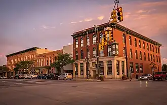 Grand River between Michigan and State, looking east