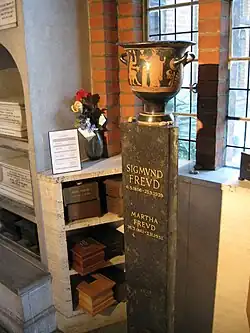 Freud Corner with the ancient Greek vase containing the ashes of Sigmund and Martha Freud