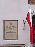 A plaque commemorating the founding location of the Warsaw Democratic Club.