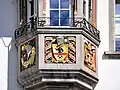 Bay window, details